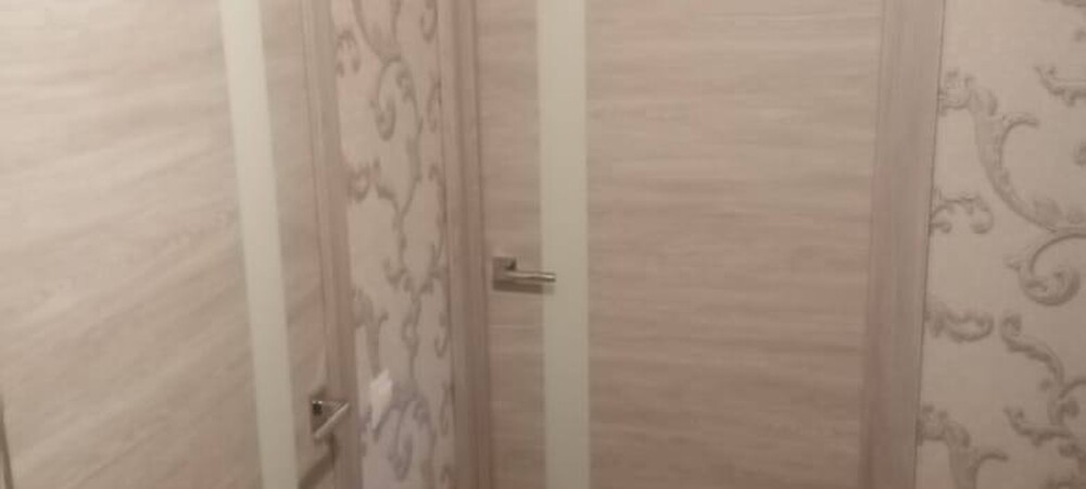 Установили межкомнатные двери